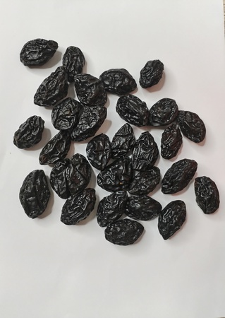 Чернослив с косточкой