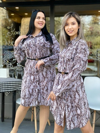 Платье змеиный принт