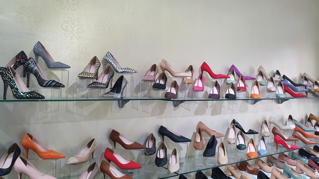 Женская обувь