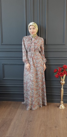 Платья "галстук"  отрезное по талии с расклешенной юбкой