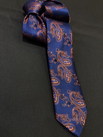 KRAVAT VE AKSESUARLAR