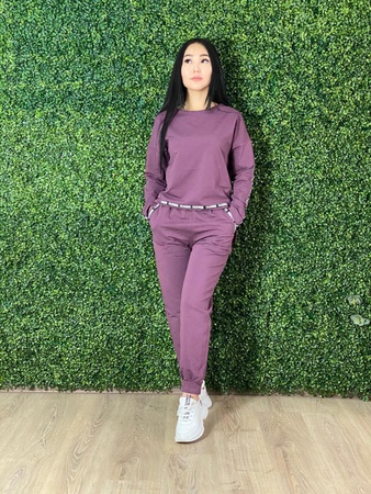 Kadınlar için spor giyim