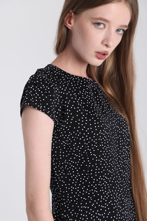 Платье миди с закрытой спиной