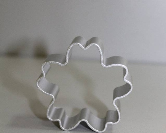 Çentik &quot;Desen&quot; d = 5 h = 2 cm. Metal