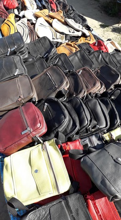 Сумки и аксессуары из натуральной кожи