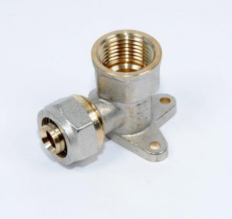 Уголок с креп. (вн.рез.) 16*1/2 МП