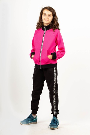 Sweatshirt raspberry with a snake Yumster YF.22.09.002