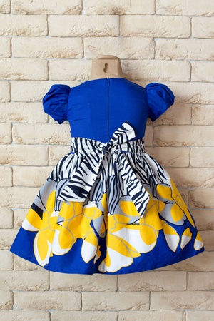 Платье для модных девочек (101-107)