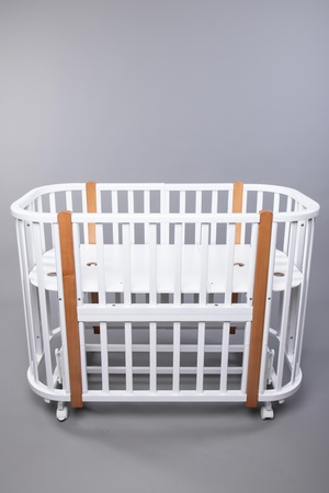 Кроватки для новорожденных