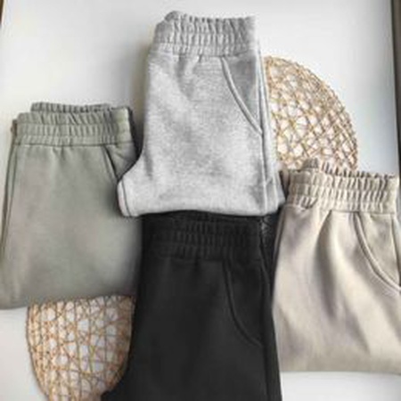 Спортивные брюки