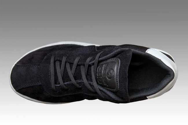 Klasik spor ayakkabılar &quot;ASIA&quot;