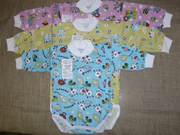 Bodysuit with buttons long sleeve cooler roll