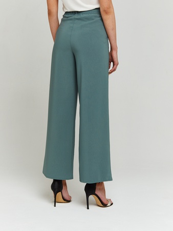 Одежда женская