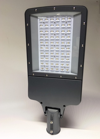 СВЕТОДИОДНАЯ УЛИЧНАЯ ЛАМПА