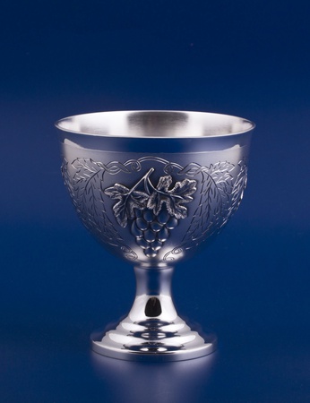 Серебряный бокал-чарка "Виноградная лоза"