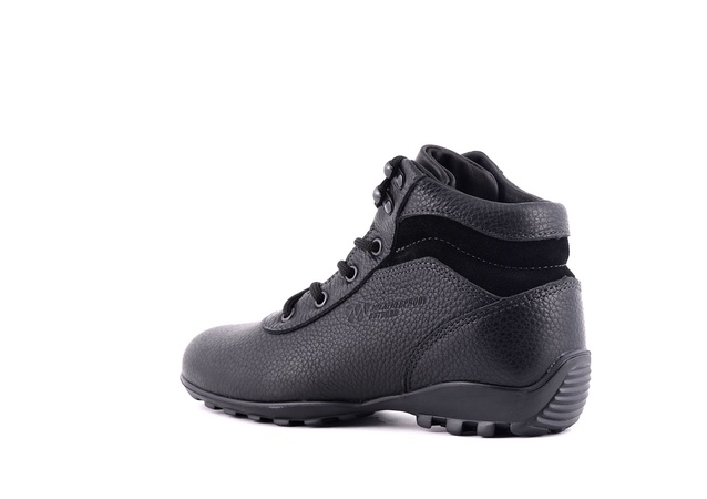 Ботинки TREK Спринт 93-01 мех черный