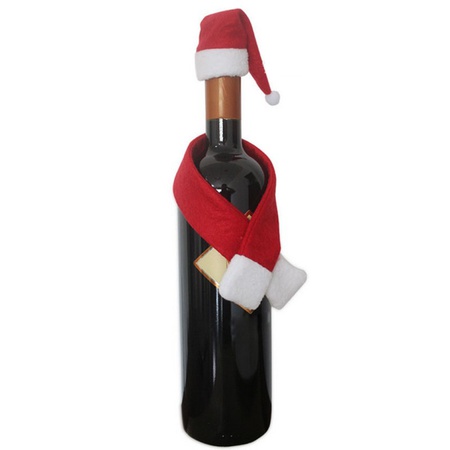 Çatal bıçak takımı &quot;Noel Baba kostümü&quot; servis etmek için set