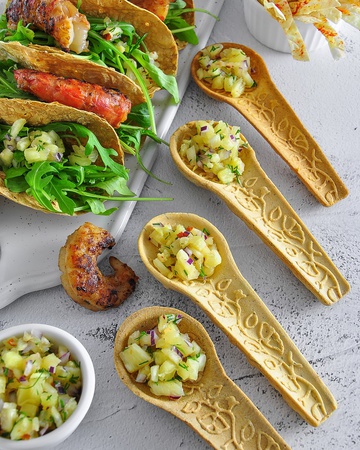 Эко - набор со съедобными ложками с морской солью и травами в групповой экологической упаковке