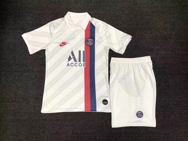 Футбольные формы для взрослых