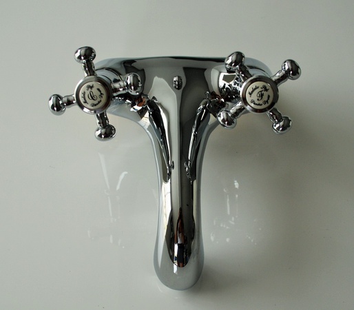 Краны Испанские