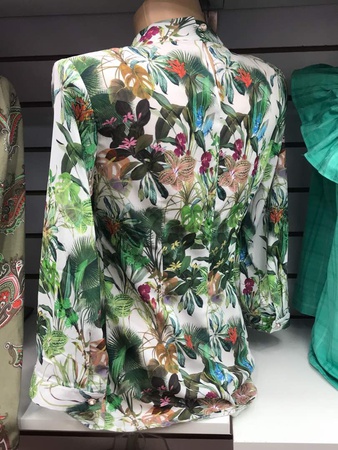 Kadın bluz sanatı. 80/2