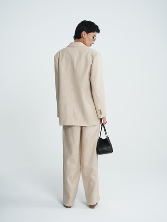 Деловой костюм-тройка П-117