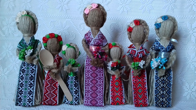 Кукла-мотанка `Берегиня` (льняная нить) Рост 10,15,18,22,26 см.Оберег в дом.