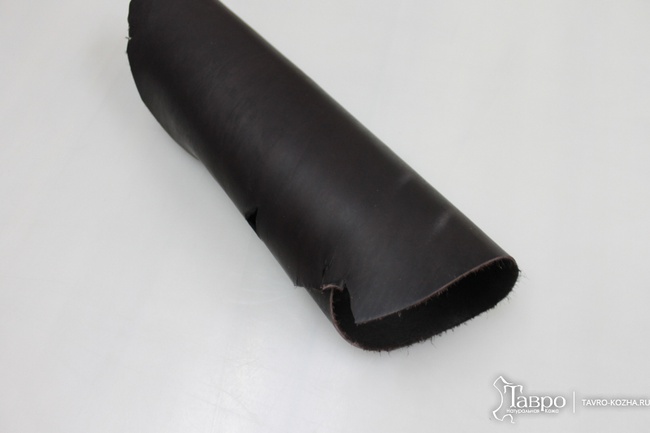 Пола коричневая