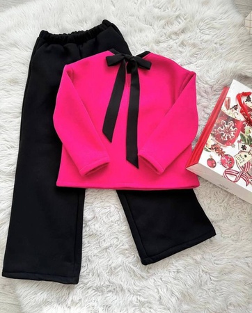 Стильный комплект для девочки