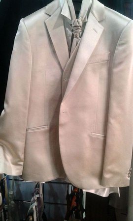 Итальянские мужские костюмы.