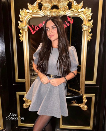 Şık ilkbahar-yaz elbise