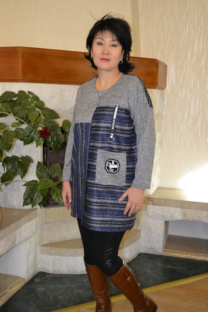 Üreticiden triko tunikler ve elbiseler (tümü stokta)