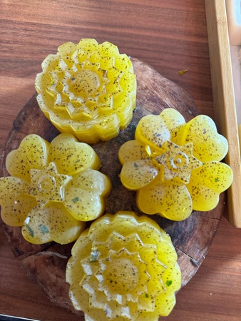 Натуральное мыло Ручной работы.