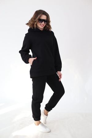 Двойка из высококачественной 3х нитки с начесом. Тел: +996755756007