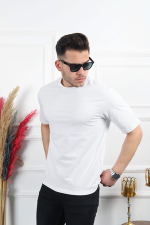 Мужская футболка полу оверсайз