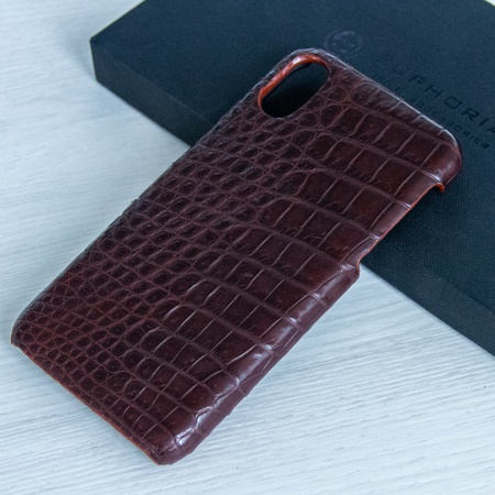 İPhone X kılıfı timsah derisinden yapılmıştır.