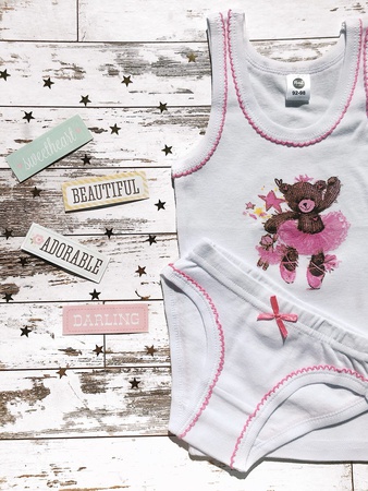 Kız ve erkek çocuklar için iç giyim ürünleri