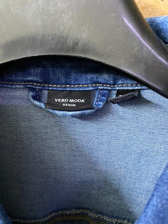 Джинсовые куртки для женщин (женские джинсовки)