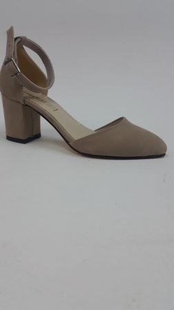 женские летние туфли на шпильке