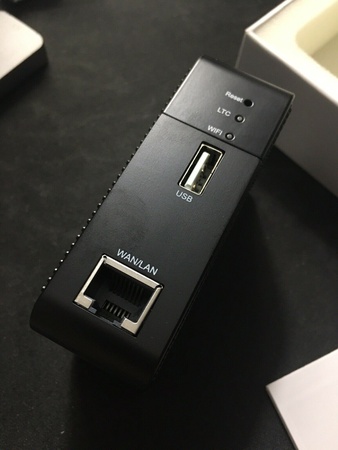 Bitmain Antrouter R1-LTC ~1.29MH/s ASIC Litecoin Miner with Built-in WiFi Router