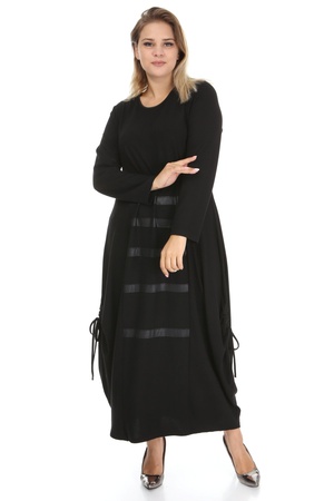 DERİ ŞERİTLİ YAN BAGLAMALI ELBİSE