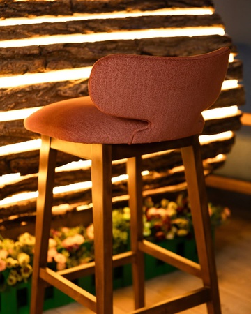 Барный стул