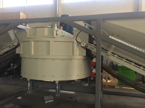 Containerized mobile concrete plant SUMAB K40