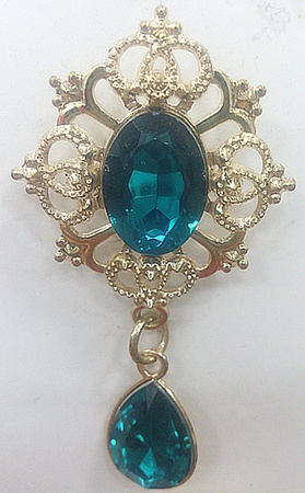 брошь на булавке