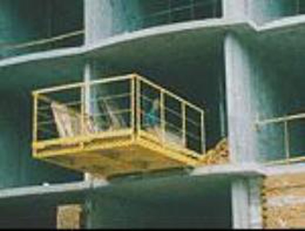 Выносная площадка К1.4 для приема груза на этажах здания