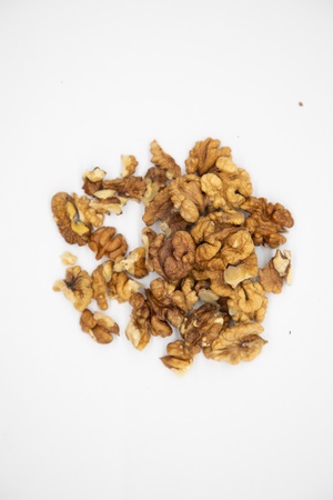 Lieferung von usbekischen Nüssen (Walnüssen)