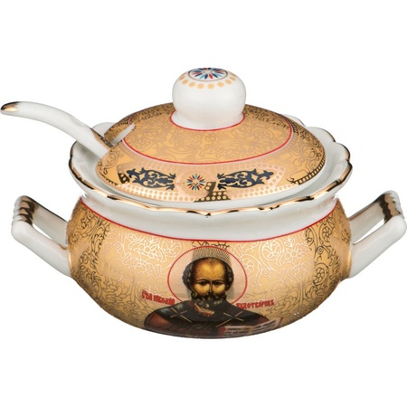 مرطبان للملح المكرس بملعقة ن. العجائب