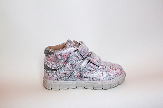 Pinini çocuk spor ayakkabı