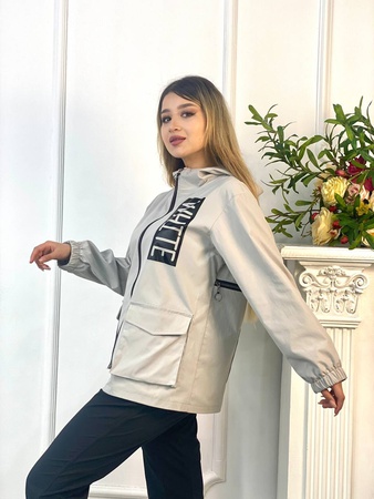 Женская ветровка-трансформер из качественной ткани