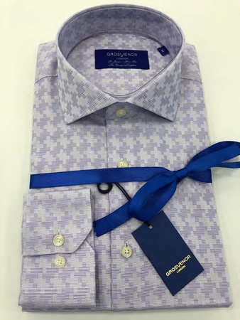 Erkeklerin gömlekleri